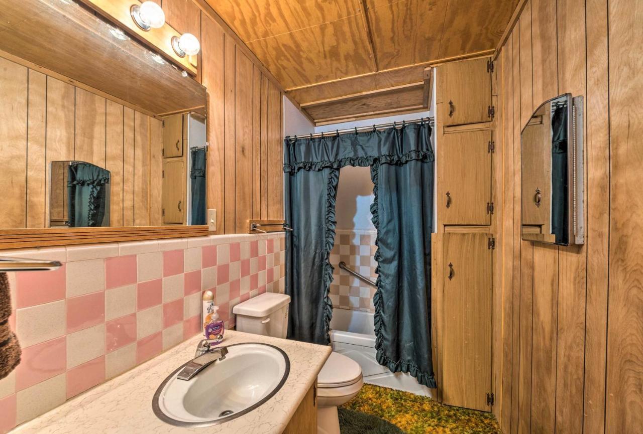 Ruidoso Cabin With Forest Views And Covered Porch Bagian luar foto